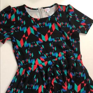 LuLaRoe Amelia